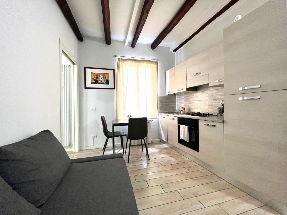 Beautiful View Navigli Apartment 밀라노 외부 사진